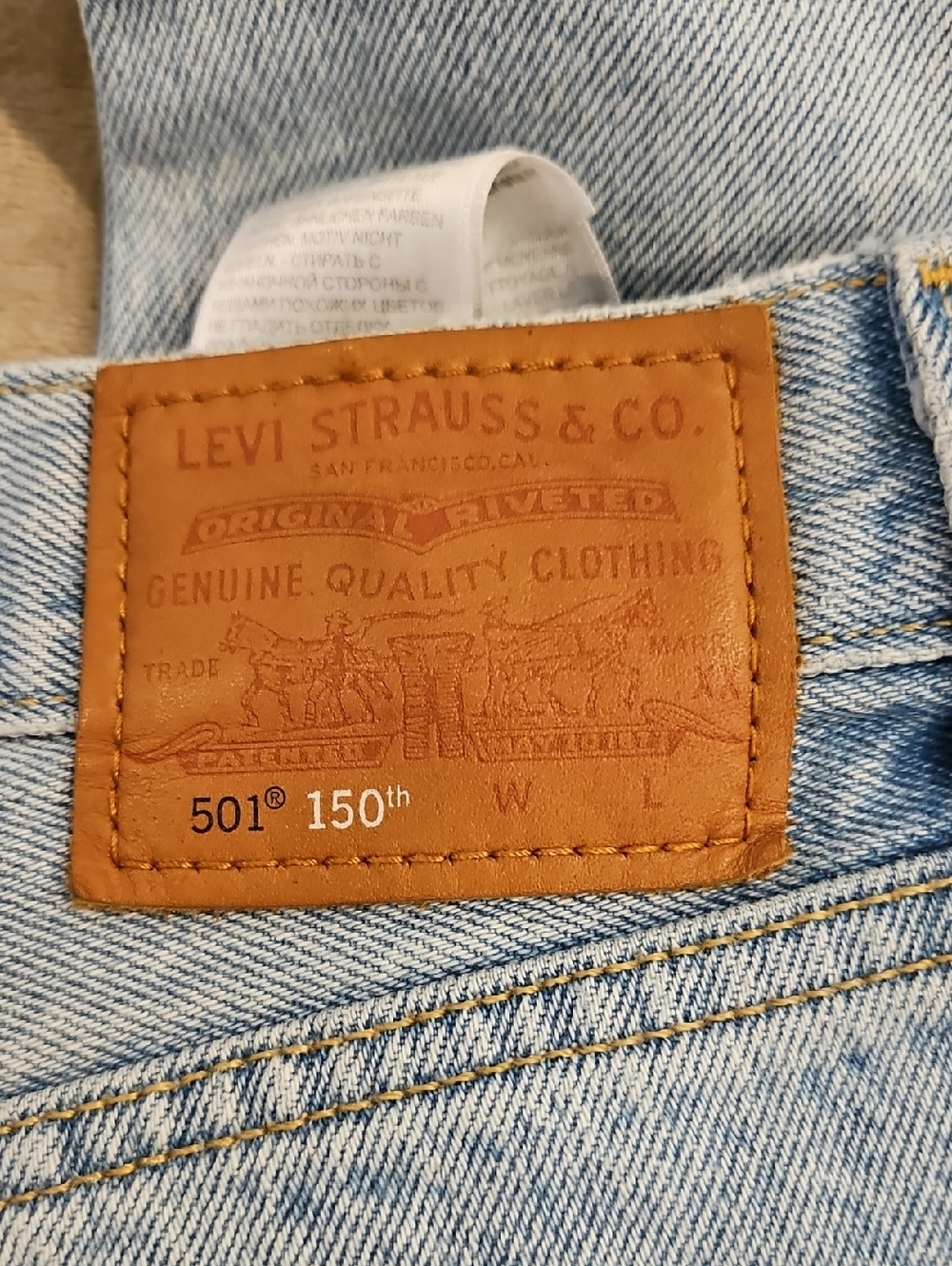 Levi's 501 Original High Rise Straight Leg Jeans Limited Edition - Picture 12 of 13